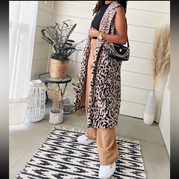 Leopard Print Long Vest XS - Picture 2 of 8